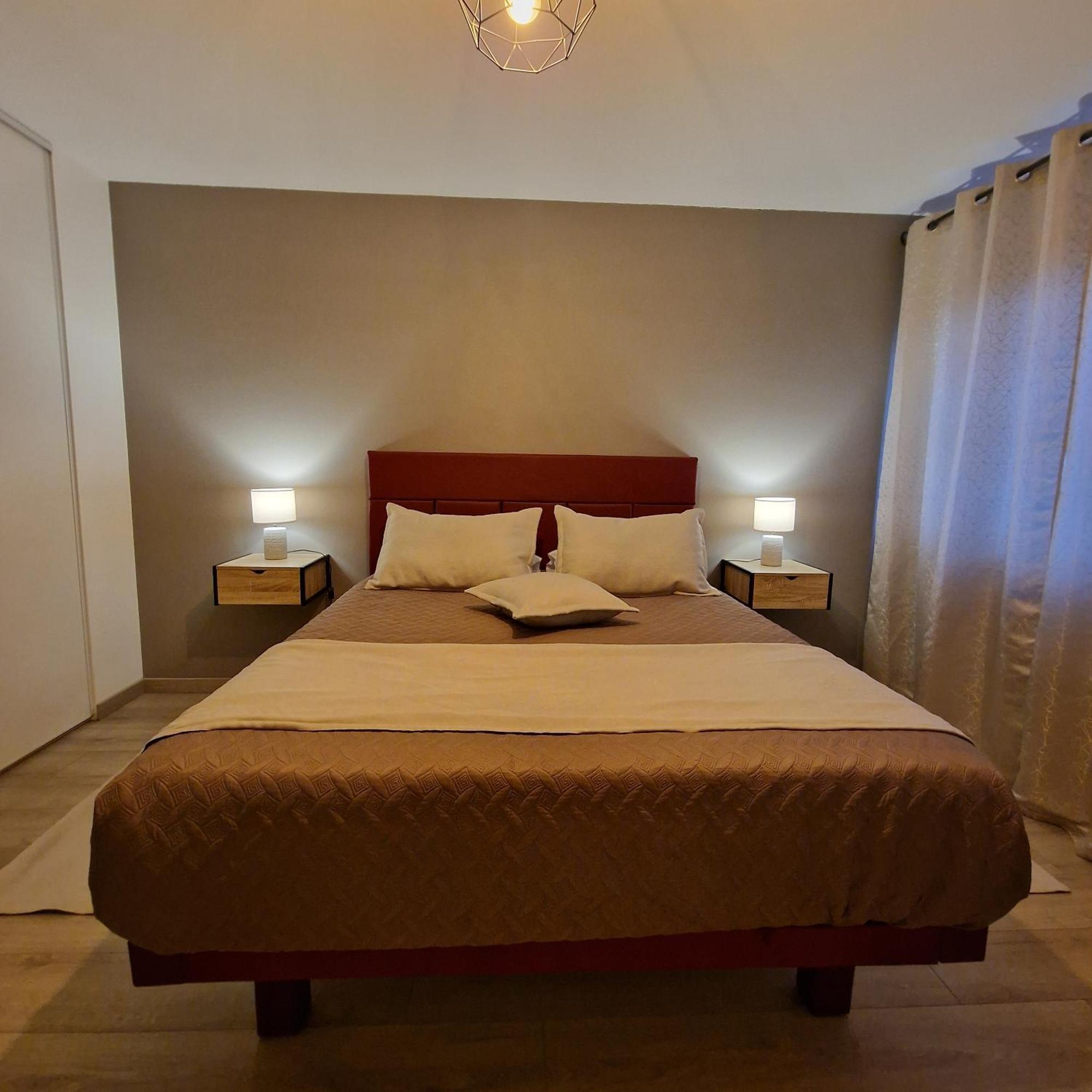 Les Chambres De Sandra Nurieux-Volognat Экстерьер фото